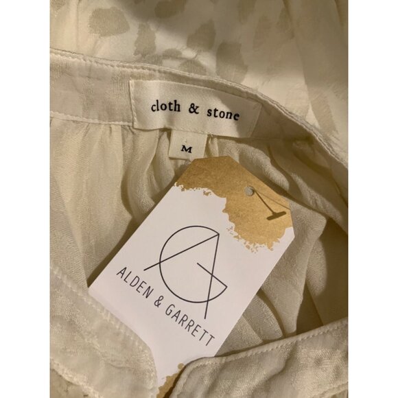 Cloth & Stone Anthropologie Off White Geometric Patterned Popover Shirt, Size M - Picture 7 of 7